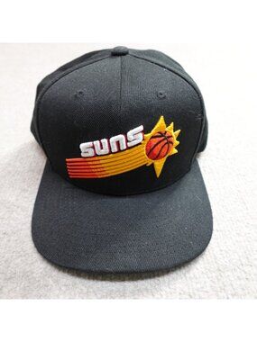 Phoenix Suns Hat Black Embroidered Mitchell & Ness Hardwood Classics Snapback
